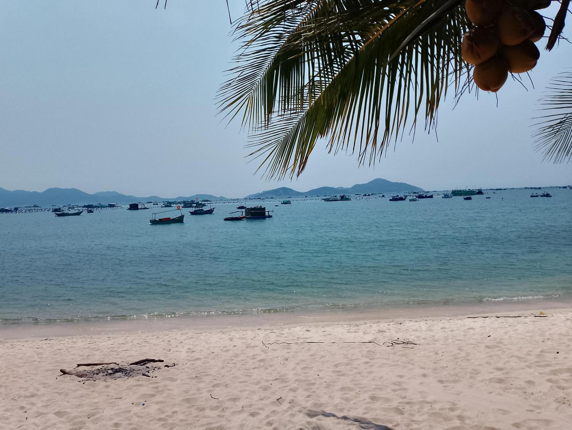 The Sunrise Anh Tu Hotel Cam Ranh Værelse billede